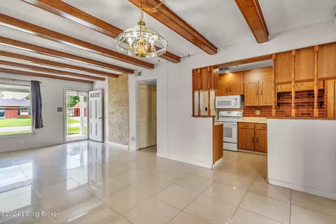 311 Kilmory Ave, Louisville, KY 40214