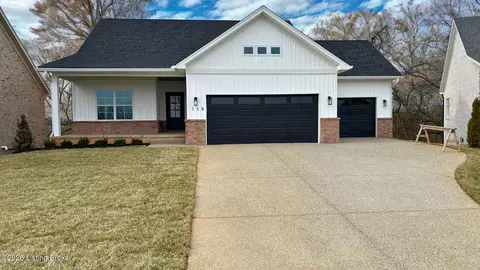 118 Spangler Pl, Jeffersonville, IN 47130