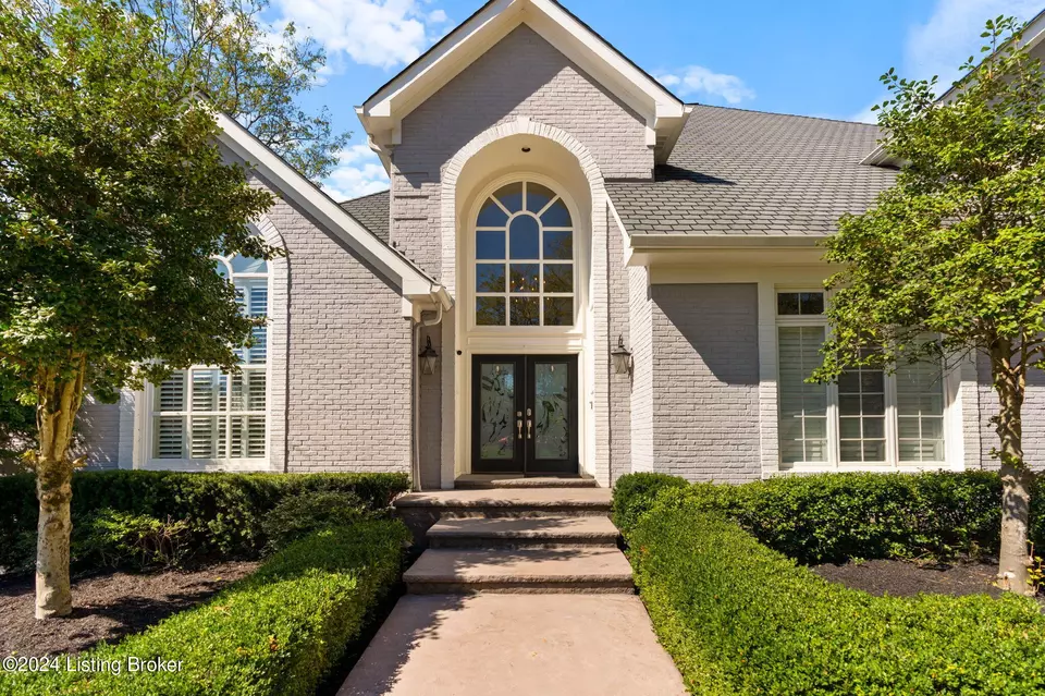 Exterior - 14812 Landmark Dr, Louisville, KY 40245 photo 1 of 30
