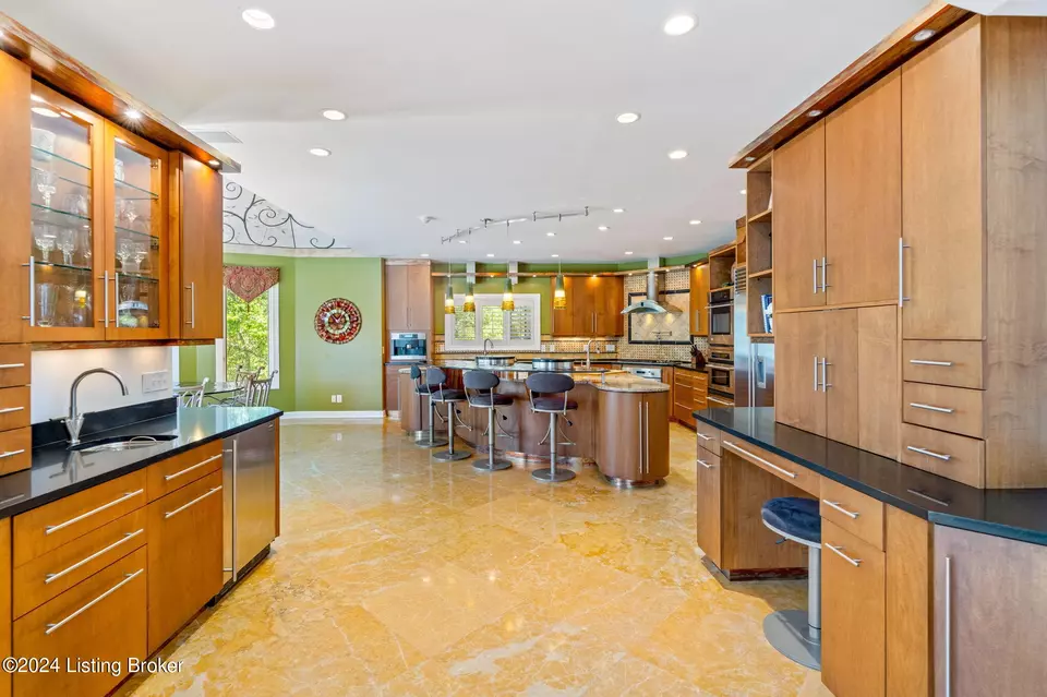 Kitchen - 14812 Landmark Dr, Louisville, KY 40245 photo 1 of 8