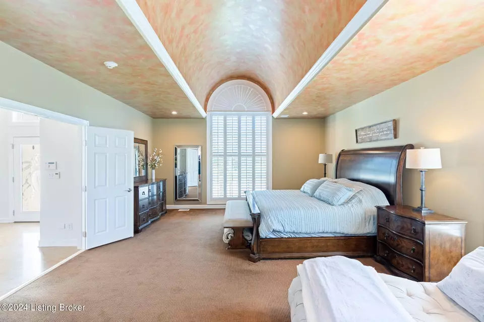 Bedroom - 14812 Landmark Dr, Louisville, KY 40245 photo 2 of 17