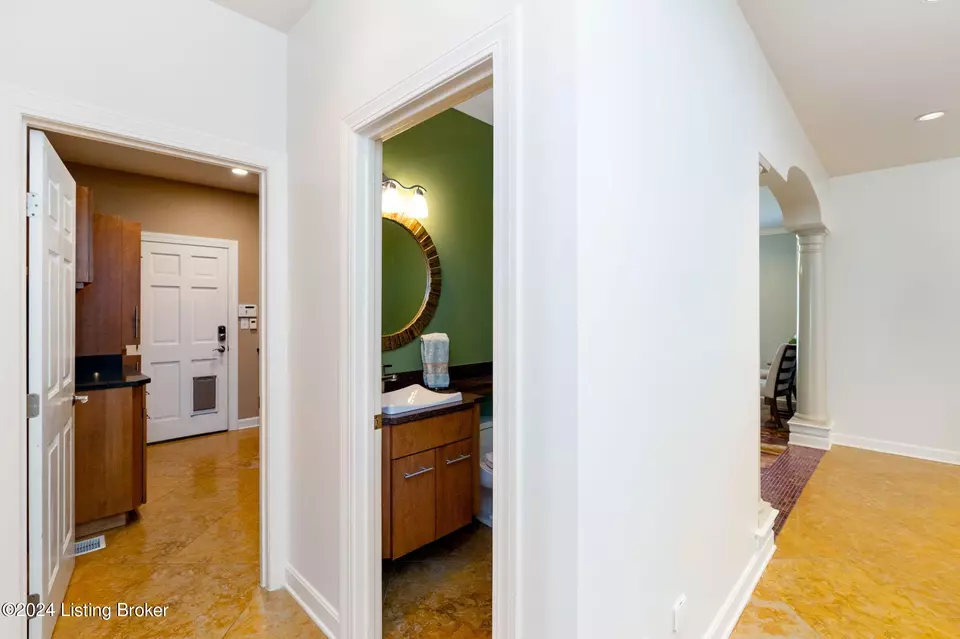 Entry Way - 14812 Landmark Dr, Louisville, KY 40245 photo 4 of 6