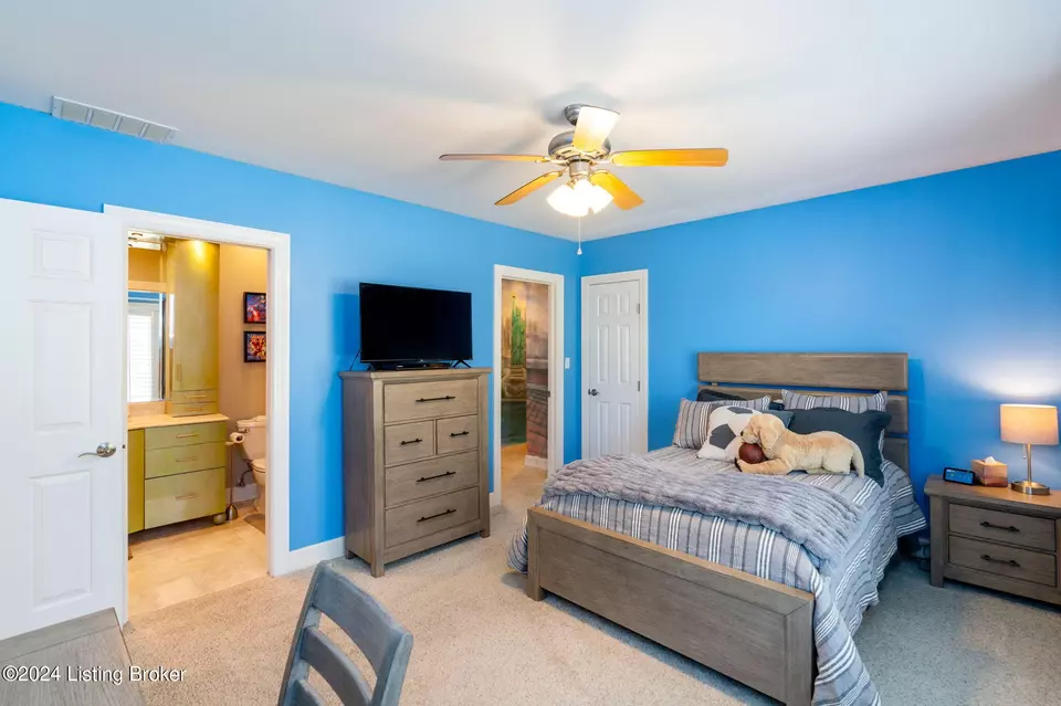 Bedroom - 14812 Landmark Dr, Louisville, KY 40245 photo 6 of 17