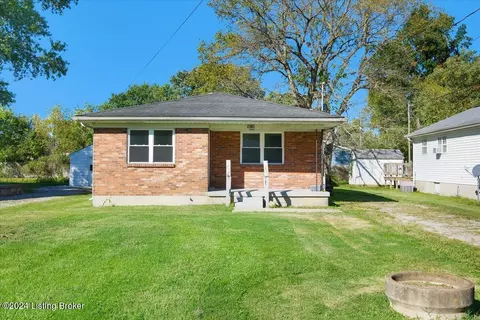 5016 Wellsworth Ave, Louisville, KY 40216