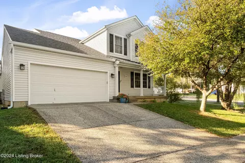 10100 Winding River Way, Louisville, KY 40229