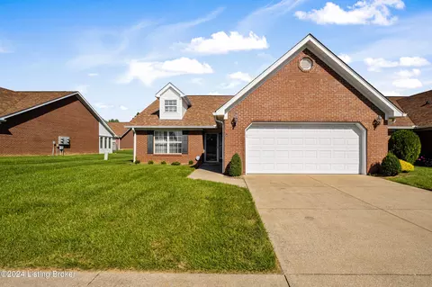 107 Crown Ct, New Albany, IN 47150