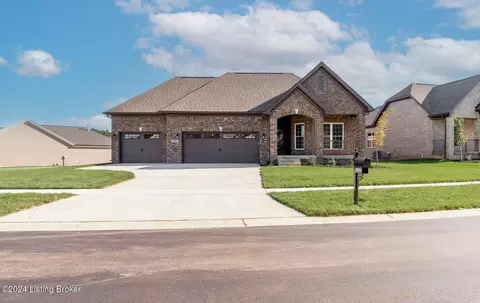 15954 Cumberland Lake Cir, Louisville, KY 40245