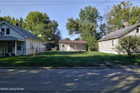 157 E Wampum Ave, Louisville, KY 40214