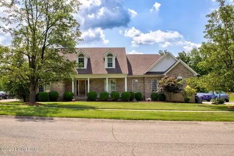 1804 Austinwood Pl, Louisville, KY 40214