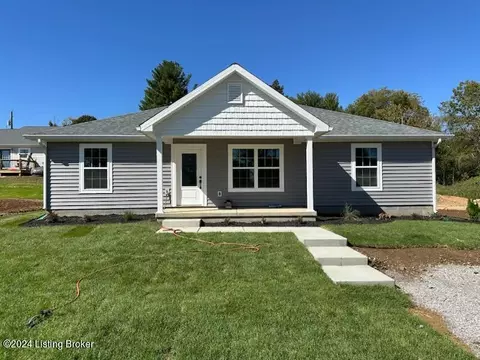 402 Strawberry Ln, Leitchfield, KY 42754
