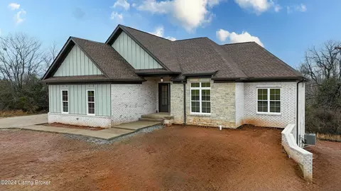 6310 Brentwood Dr, Crestwood, KY 40014