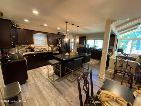 Kitchen - 6410 River Rd, Prospect, KY 40059 photo 1 of 9