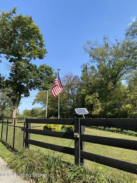 Other - 6410 River Rd, Prospect, KY 40059 photo 13 of 33