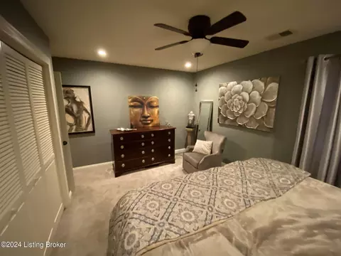 Bedroom - 6410 River Rd, Prospect, KY 40059 photo 5 of 6