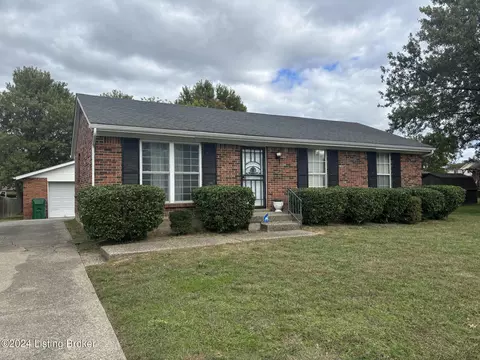 4405 Goffner Ct, Louisville, KY 40218