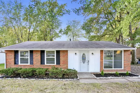 5412 Robinwood Rd, Louisville, KY 40218