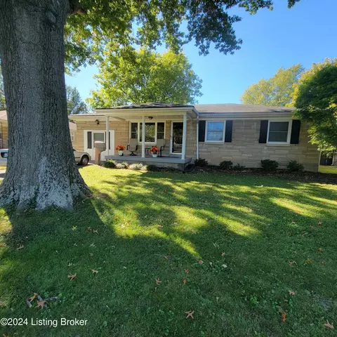 8014 Jonquil Dr, Louisville, KY 40258