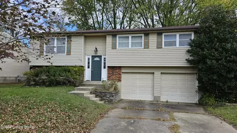 4009 Northumberland Dr, Louisville, KY 40245