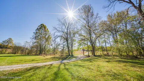 197 Ashby Ln, Custer, KY 40115 photo 1