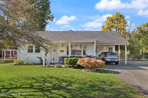 7210 Betsy Ross Dr, Louisville, KY 40272