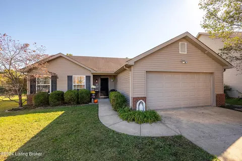 10611 Irvin Pines Dr, Louisville, KY 40229