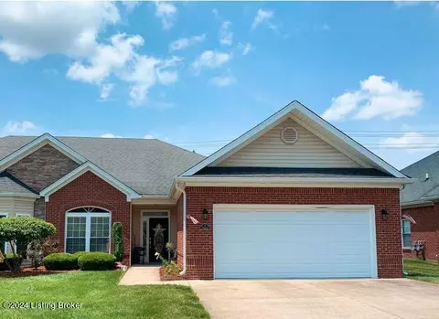 7612 Buffalo Trace Dr, Louisville, KY 40214