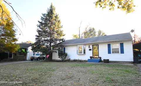 1333 Trinity Park Dr, Louisville, KY 40213