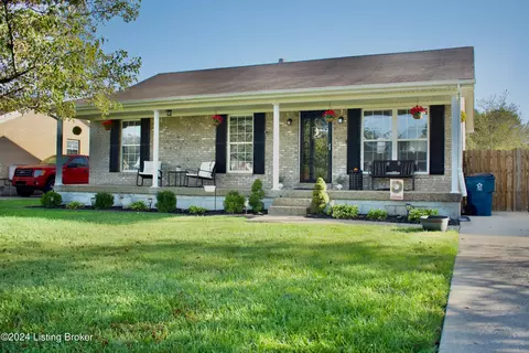 277 Drake Dr, Shepherdsville, KY 40165