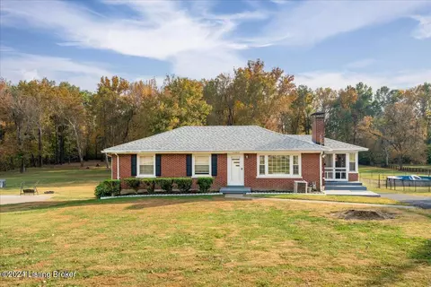 9603 3rd Street Rd, Louisville, KY 40272