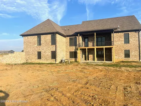 1634 Franklin Rd, Bloomfield, KY 40008 photo 2