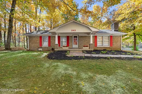 243 Briarway Dr, Mount Washington, KY 40047