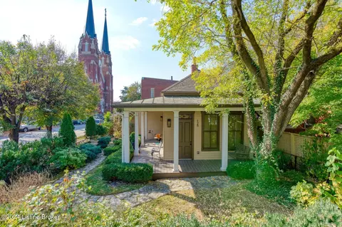 128 Adams St, Louisville, KY 40206