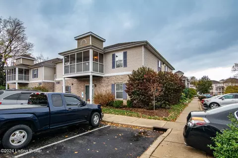 5308 Carolina Crossings Way UNIT 204, Louisville, KY 40219