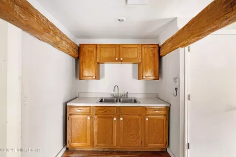 8206 Jersey Park Rd, Floyds Knobs, IN 47119 photo 13