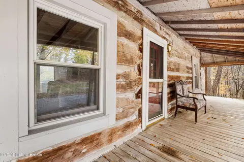 8206 Jersey Park Rd, Floyds Knobs, IN 47119 photo 2