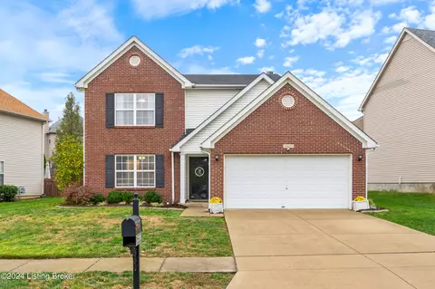 15633 Beckley Hills Dr, Louisville, KY 40245