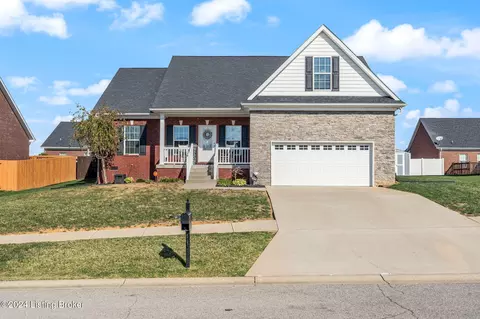 138 Elder Glen Ct, Mount Washington, KY 40047