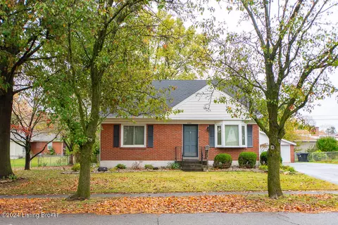 2921 Richland Ave, Louisville, KY 40220
