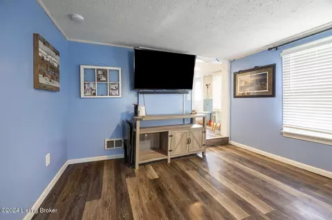 Entry Way - 19 S 42 Loop, Pendleton, KY 40055 photo 1 of 5