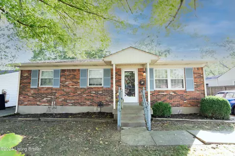4606 Palma Rd, Louisville, KY 40272