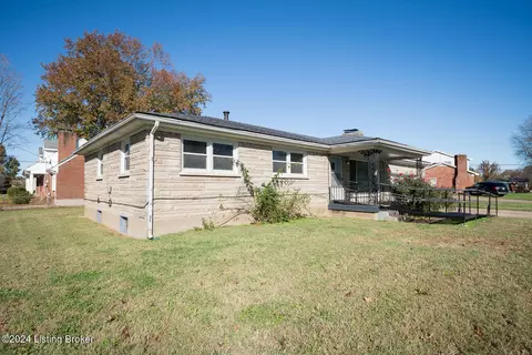 10902 Blaze Way, Louisville, KY 40272