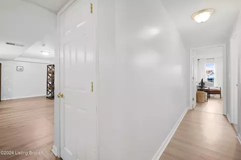 657 Hurst Rd, Brooks, KY 40109 photo 38
