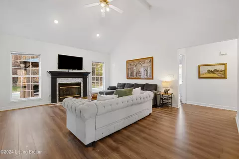 657 Hurst Rd, Brooks, KY 40109 photo 7