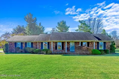 305 Bluegrass Way, Mount Washington, KY 40047