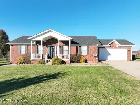 208 Castle Dr, Bardstown, KY 40004