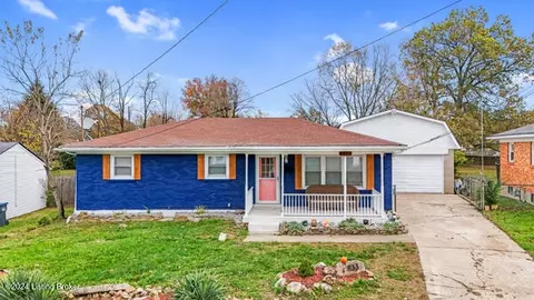 4833 Determine Ln, Louisville, KY 40216