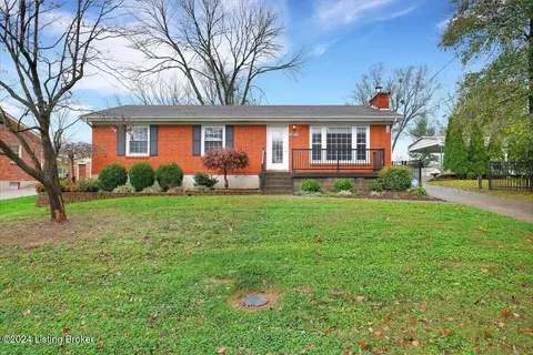 3803 Sedalia Trl, Louisville, KY 40272