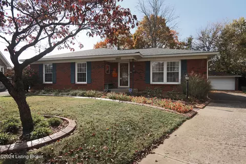 6900 Singer Ct, Louisville, KY 40220