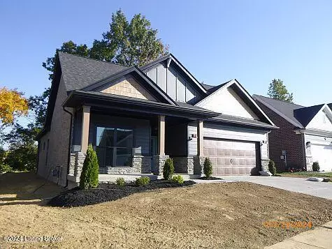 8846 Sanctuary Ln, Louisville, KY 40291