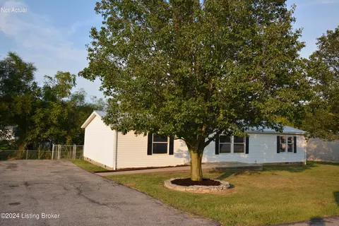 22 Edward St, Carrollton, KY 41008
